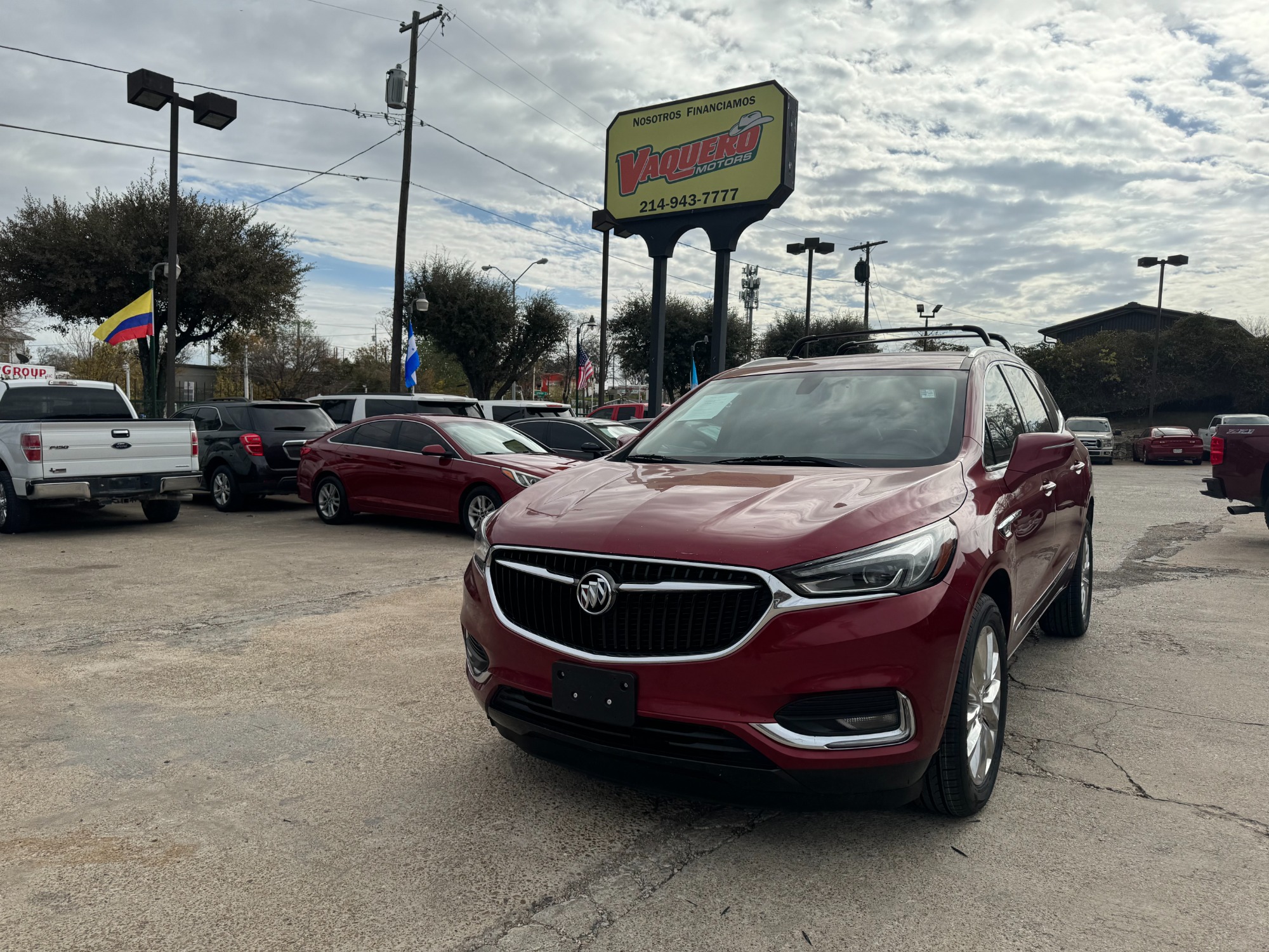 photo of 2019 Buick Enclave Essence FWD